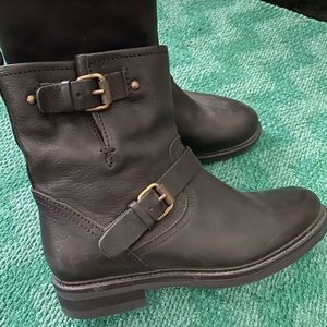 Black Leather Jcrew ankle Boots